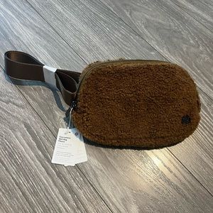 Lululemon Everywhere Fleece Belt Bag (Brand New)